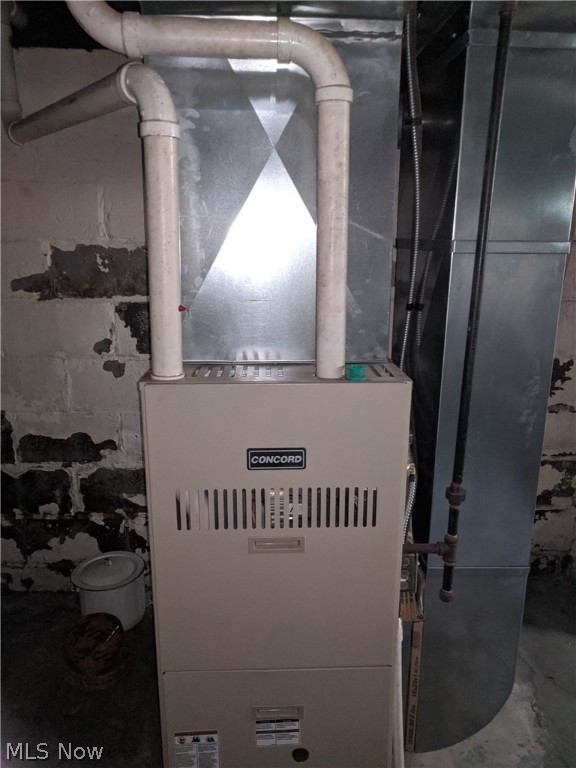 Hill Sewer Pipe - Residential