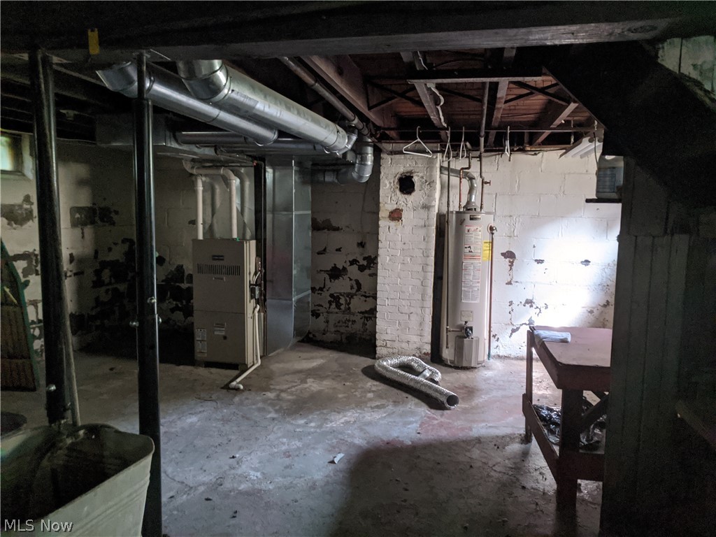 Hill Sewer Pipe - Residential