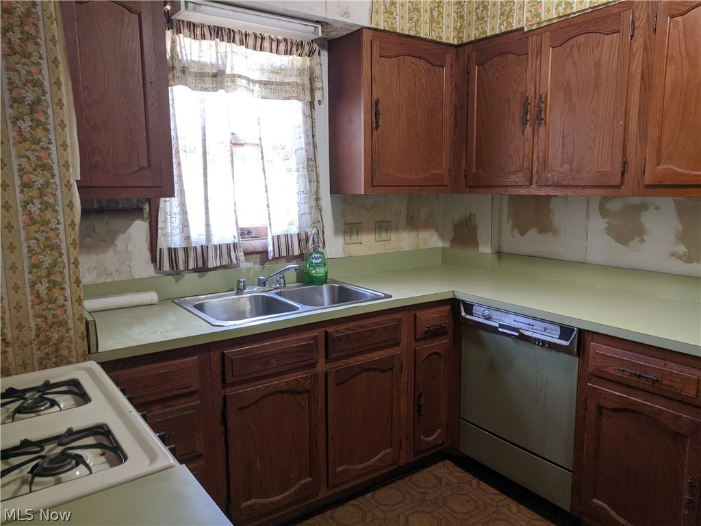 Hill Sewer Pipe - Residential