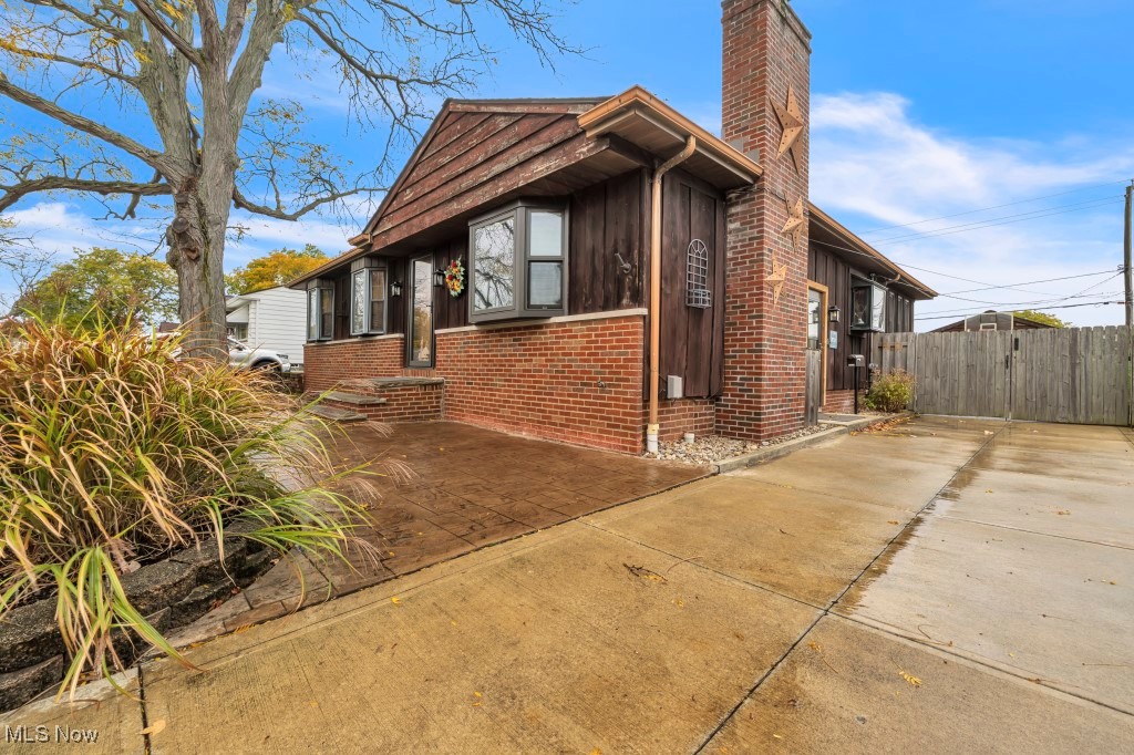 10620 Aaron Drive
