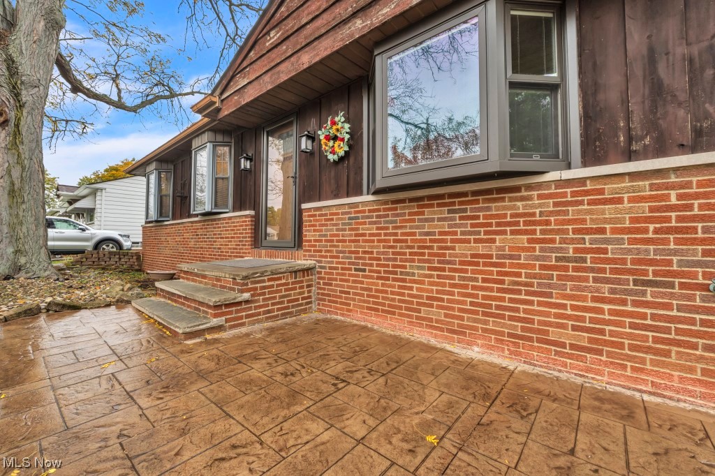 10620 Aaron Drive