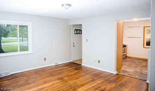 Metro Park - Residential Lease