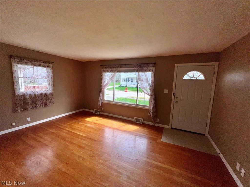 Photo of 227 Howard Street, Medina, OH 44256 (MLS # 5199134)