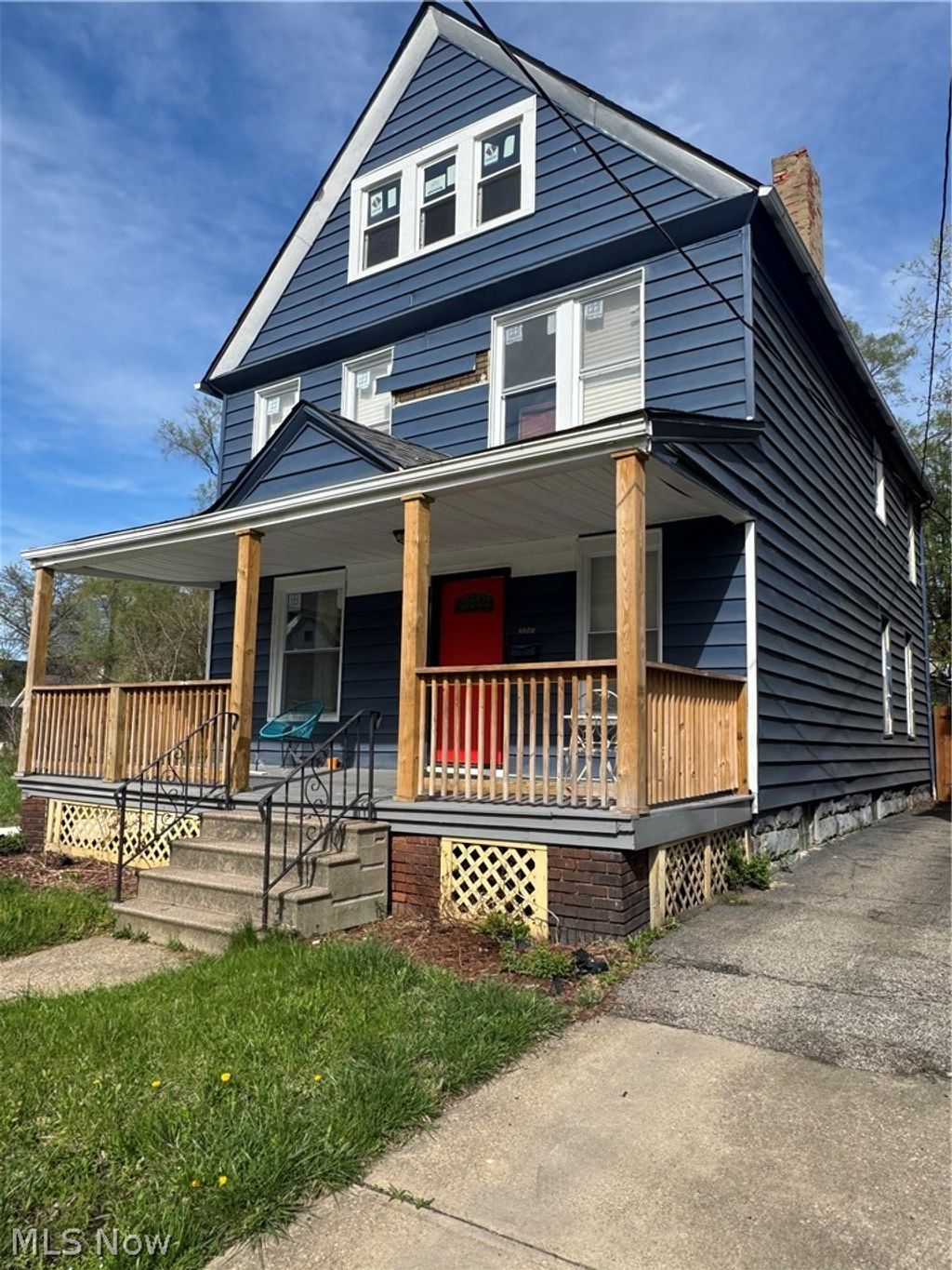 Photo of 2201 E 86th Street, Cleveland, OH 44106 (MLS # 5202492)