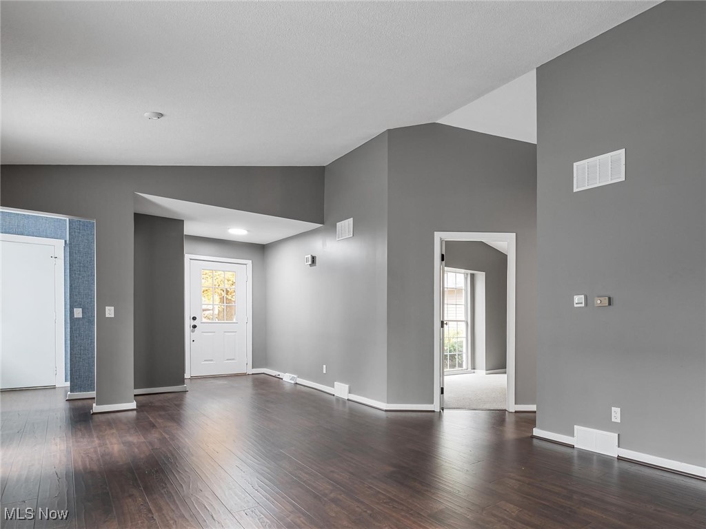 Terrace Court Colony North - Residential