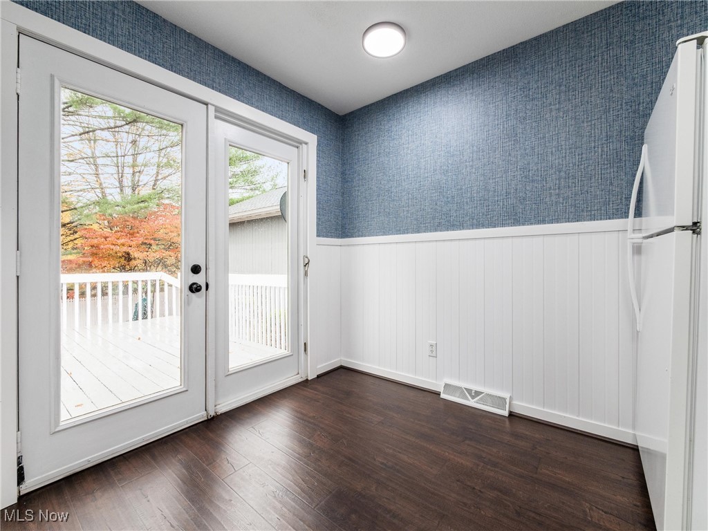 Terrace Court Colony North - Residential