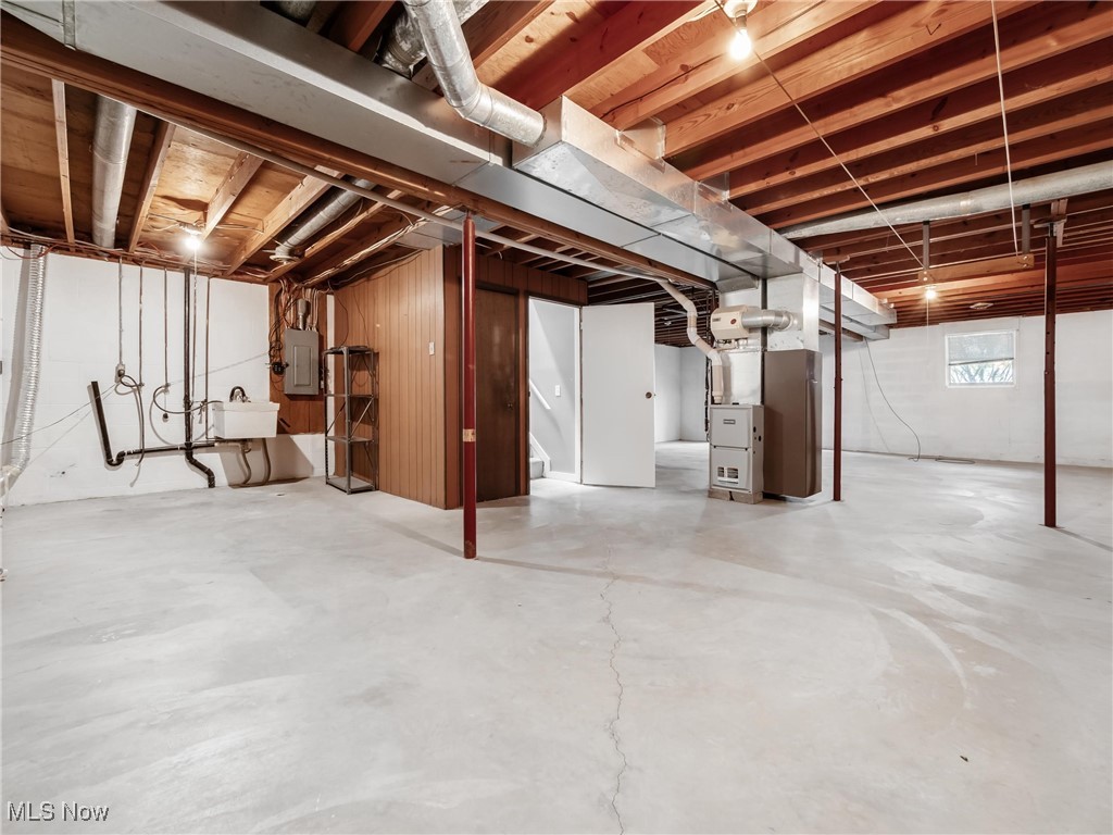 Terrace Court Colony North - Residential