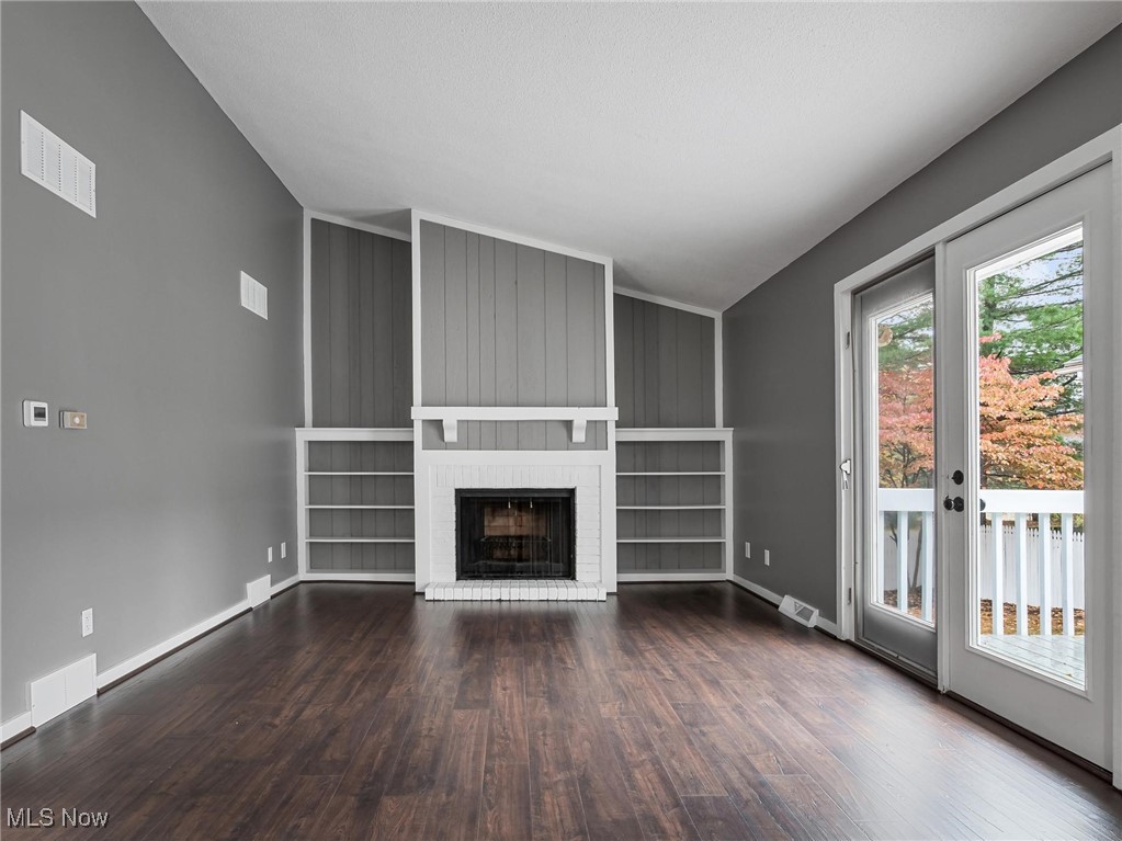 Terrace Court Colony North - Residential