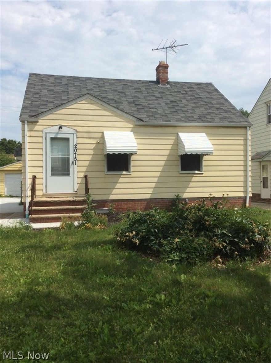 Clean, cozy Bungalow sits on pretty tree lined side street. 2 Bedrooms and full Bath on 1st floor. 3rd bedroom and sitting room on 2nd floor. Large eat in Kitchen overlooks rear yard.. Immediate Occupancy.