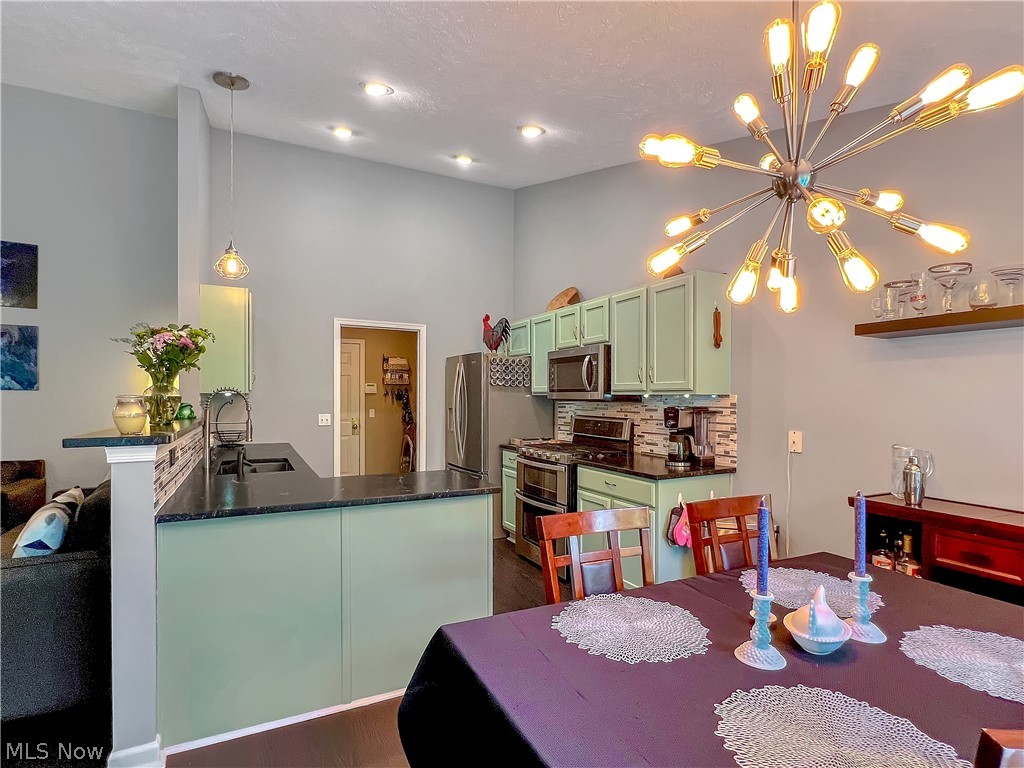 Weatherstone/Wadsworth - Residential