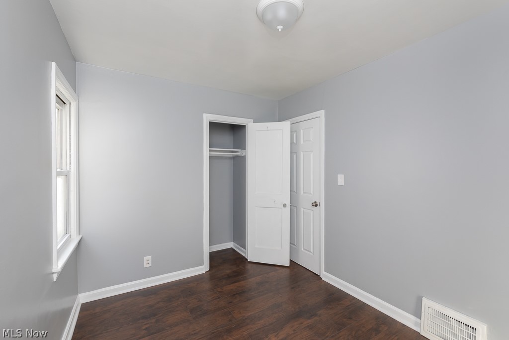 Shore View 02 - Residential