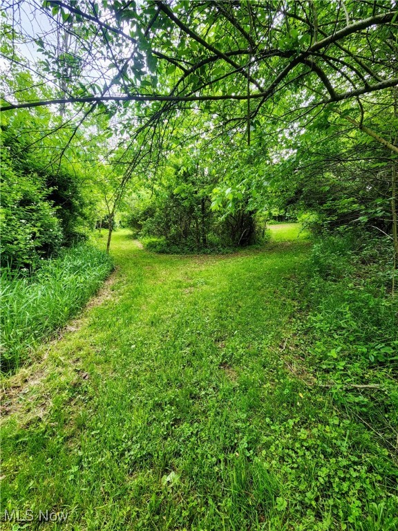 6960 Bluebell Road, Cumberland, Ohio image 25