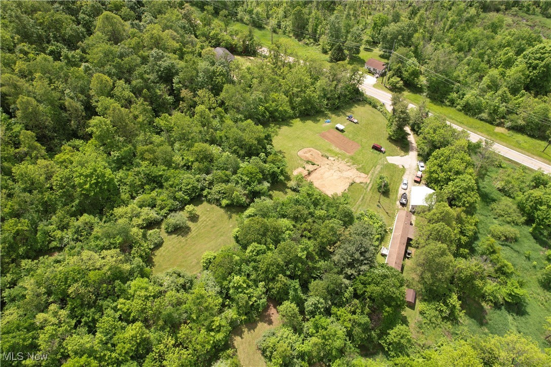 6960 Bluebell Road, Cumberland, Ohio image 5