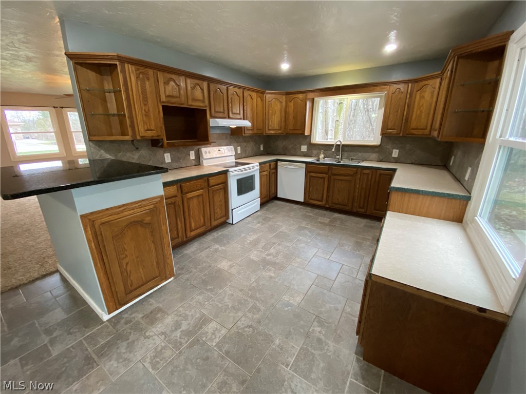 Roaming Rock 14 - Residential