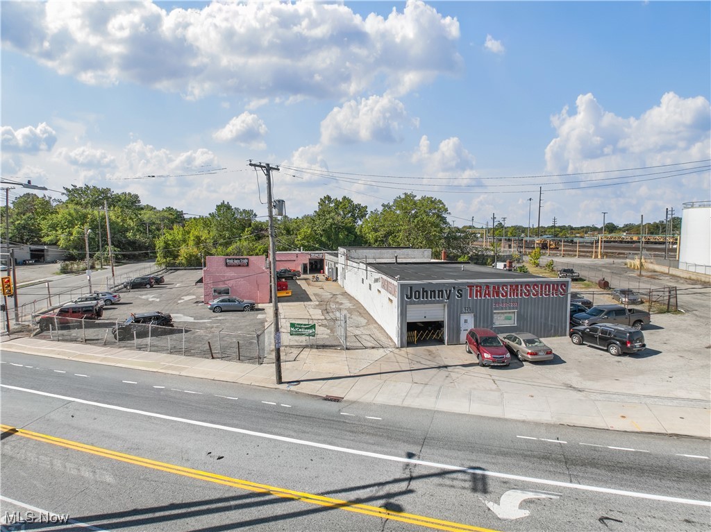 W F Walworths - Commercial Sale