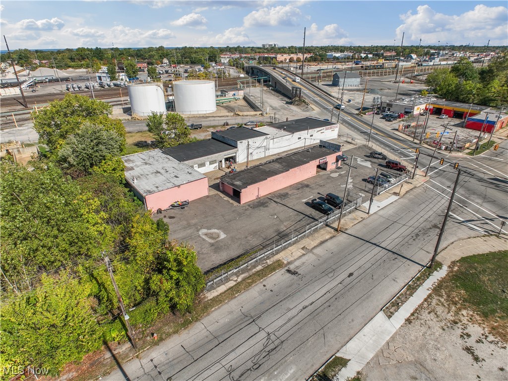 W F Walworths - Commercial Sale