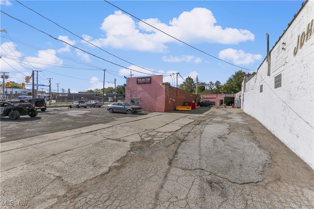 W F Walworths - Commercial Sale