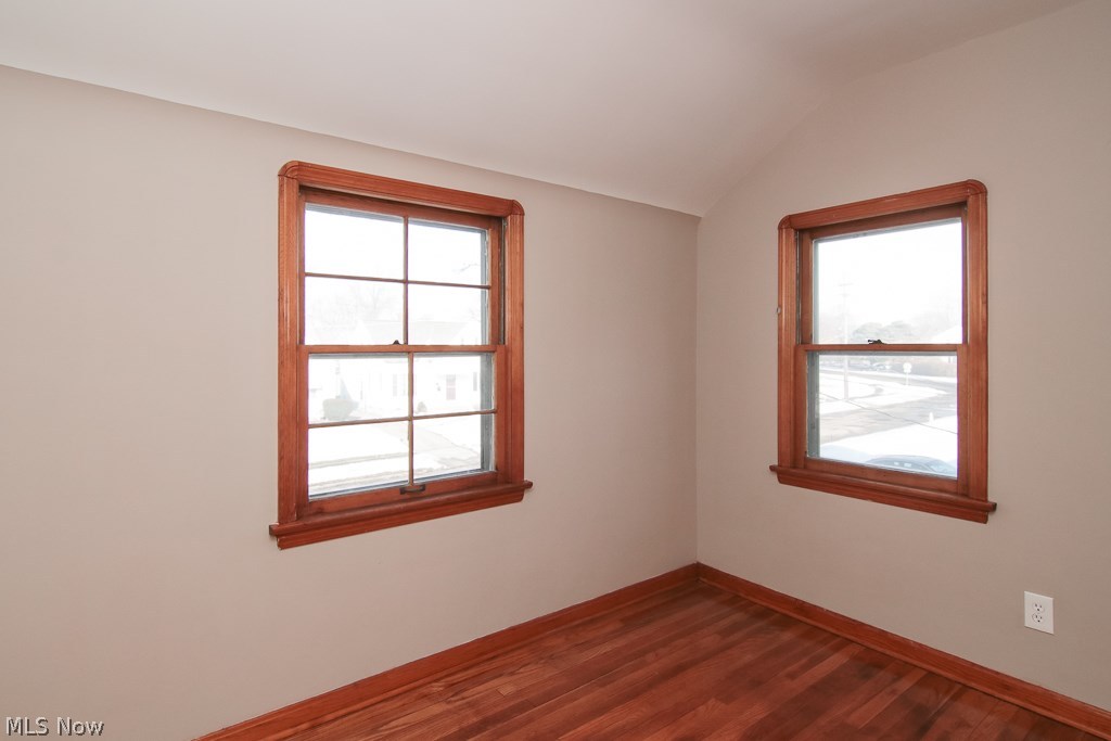 Ridgewood 02 - Residential