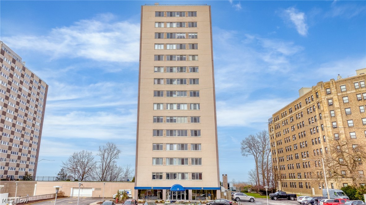 Marine Towers East Condo - Residential