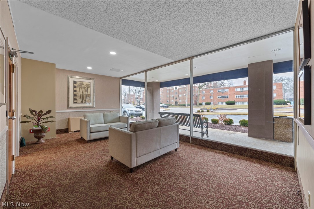 Marine Towers East Condo - Residential