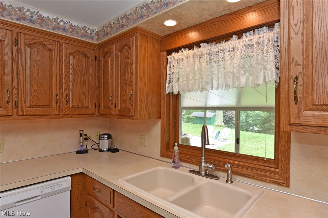 MAPLECREST ESTATES - Residential