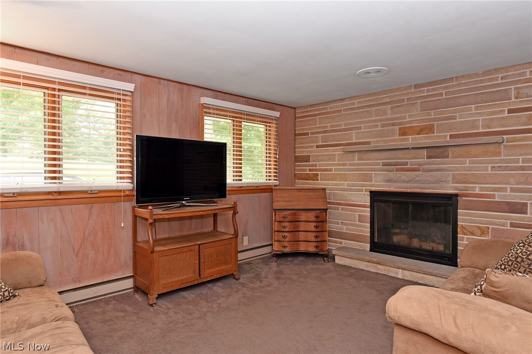 MAPLECREST ESTATES - Residential