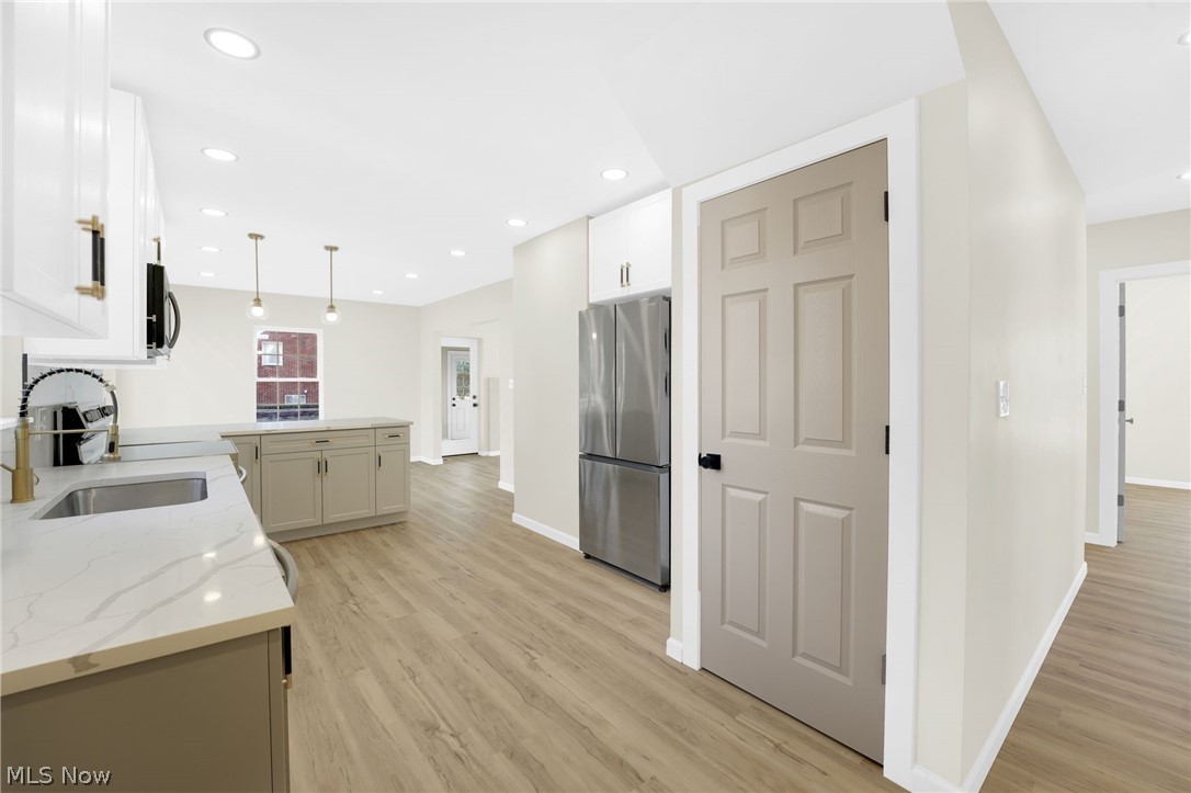 Frank Bauer's Lk View Pk Allot - Residential