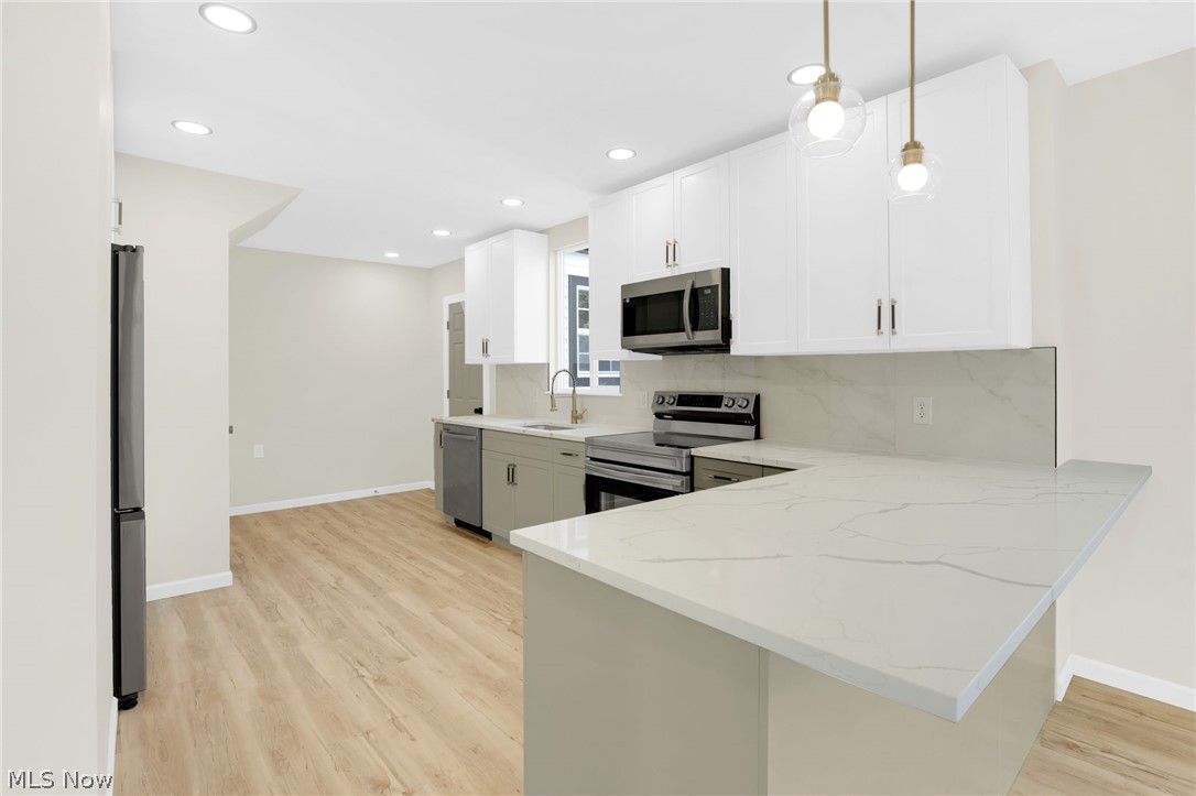 Frank Bauer's Lk View Pk Allot - Residential