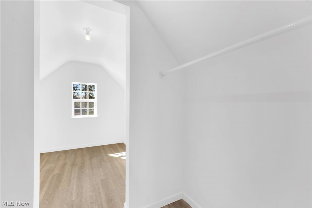 Frank Bauer's Lk View Pk Allot - Residential