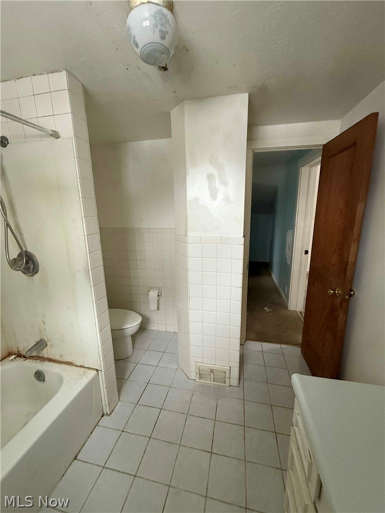 Ferris - Residential