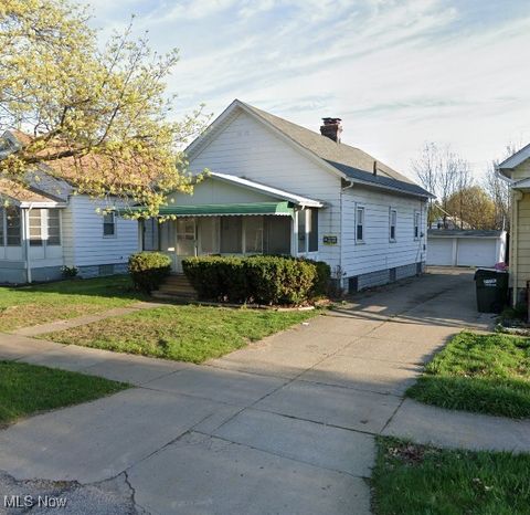 Homes For Sale - 43 Forbes Road<br/> Bedford, OH 44146