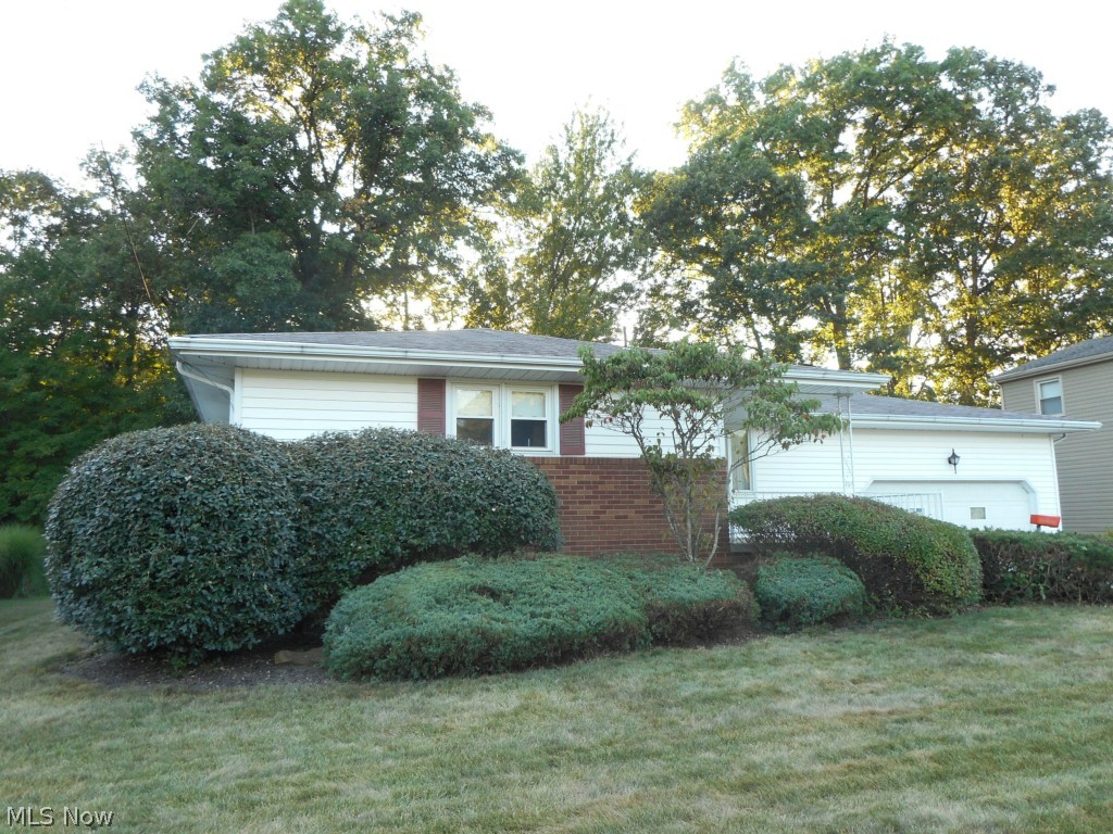 Applewood Acres - Residential