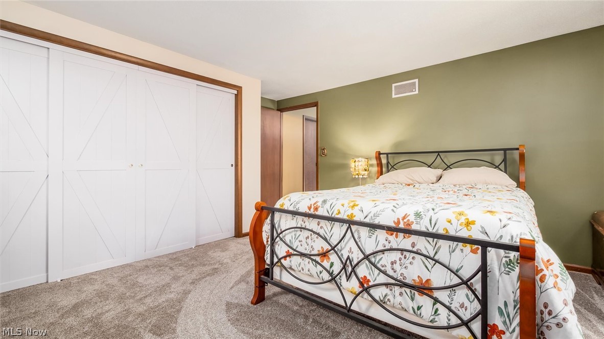 Twin Oaks - Residential