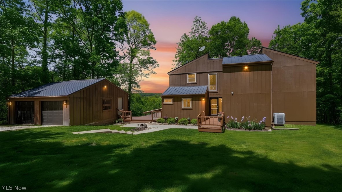 Twin Oaks - Residential