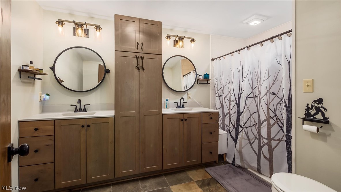 Twin Oaks - Residential