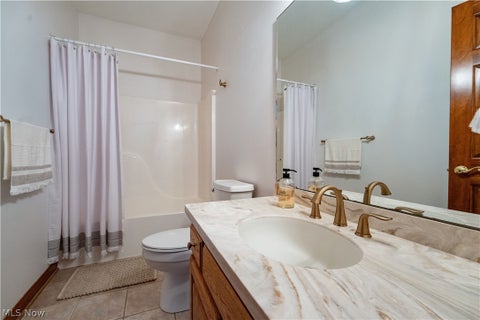 Tiny photo for 4 Greenmont Gardens Gdns, Vienna, WV 26105 (MLS # 5256772)