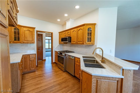 Tiny photo for 4 Greenmont Gardens Gdns, Vienna, WV 26105 (MLS # 5256772)