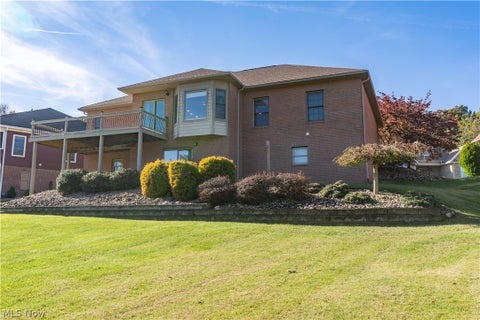 Tiny photo for 4 Greenmont Gardens Gdns, Vienna, WV 26105 (MLS # 5256772)