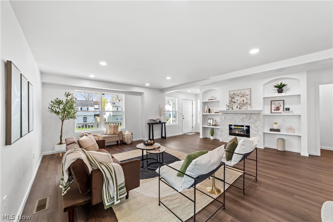 Miramar Golf - Residential