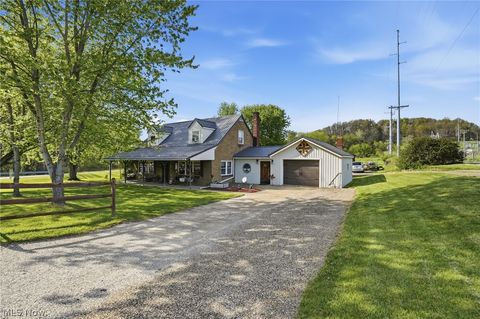 Tiny photo for 3811 SW State Route 258, Newcomerstown, OH 43832 (MLS # 5203331)