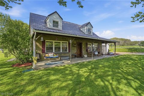 Tiny photo for 3811 SW State Route 258, Newcomerstown, OH 43832 (MLS # 5203331)