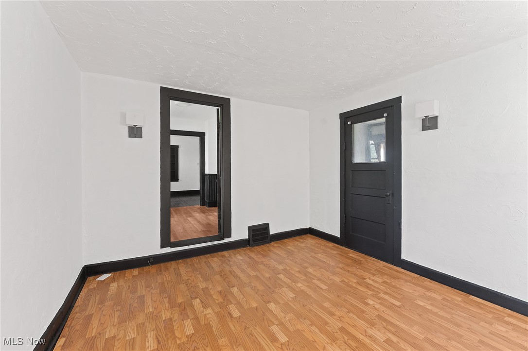 City/Youngstown - Residential