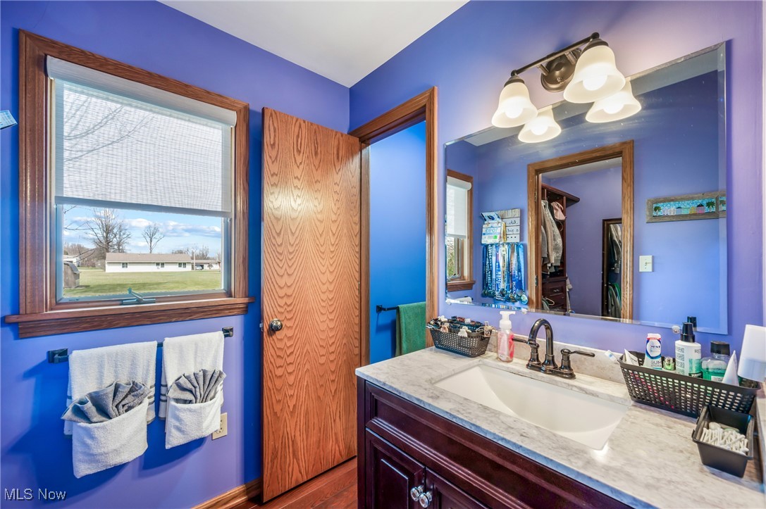 408 Hickory Lane, Salem, Ohio image 21