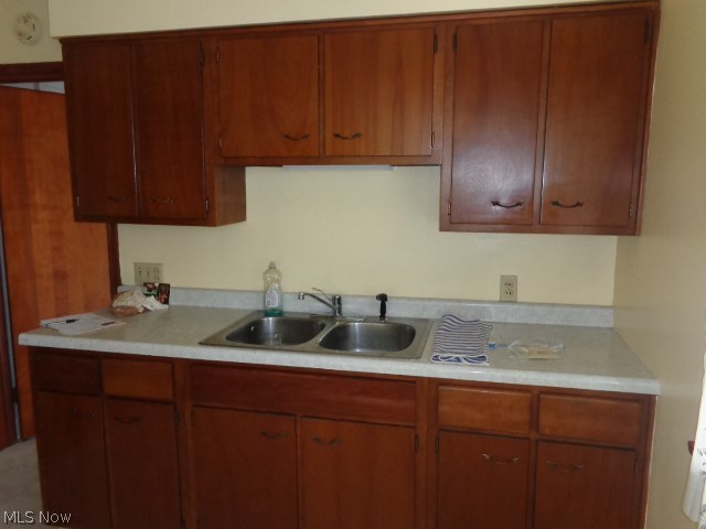 Homesite Co Broadview 05 - Residential Income