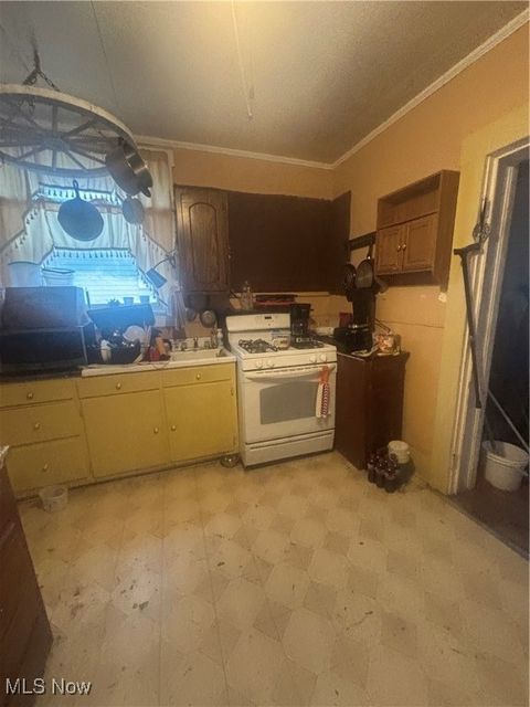 Tiny photo for 849 Walnut Street, Caldwell, OH 43724 (MLS # 5157636)