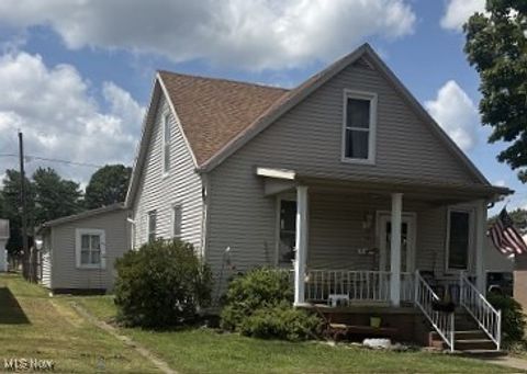 Photo of 849 Walnut Street, Caldwell, OH 43724 (MLS # 5157636)