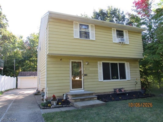 24150 GLENBROOK BLVD, EUCLID, OH 44117 - Image bb9dce7edecf01b958cbeb60202e4036/748648514