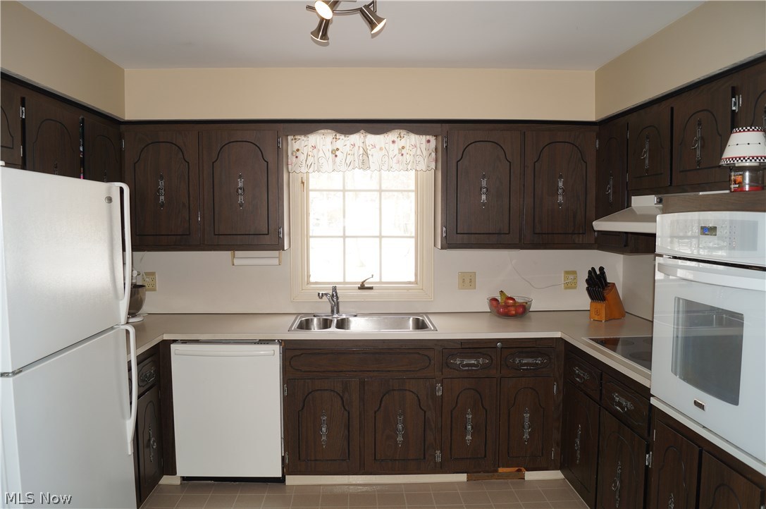 Creek Side Trls Estates - Residential