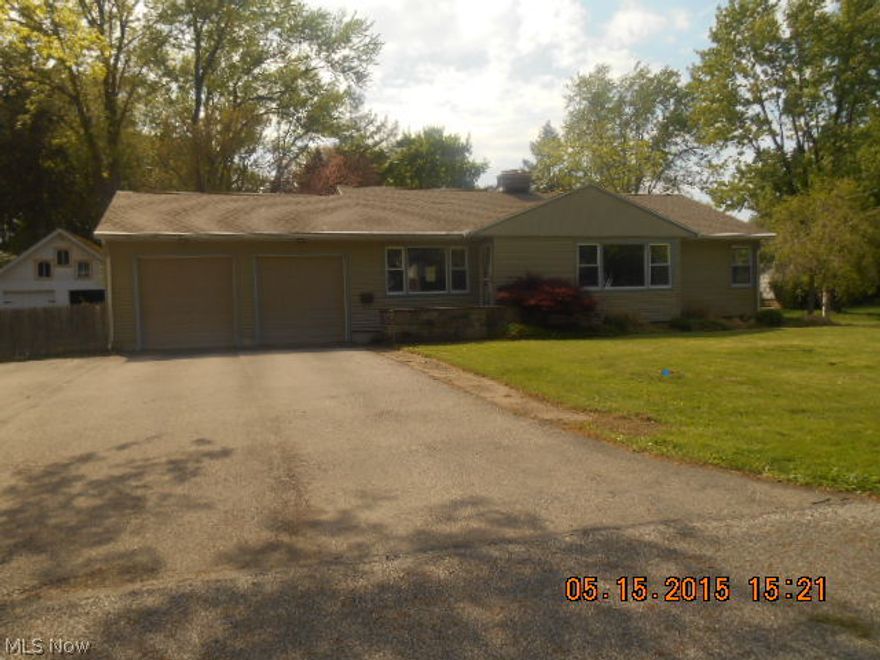 This property is eligible under the Freddie Mac First Look Initiative thru 07/30/15.  3 bedroom 1.5 bath all wood floors through out... newly painted... fenced in back yard...full basement with large room could be used for a family or game room...