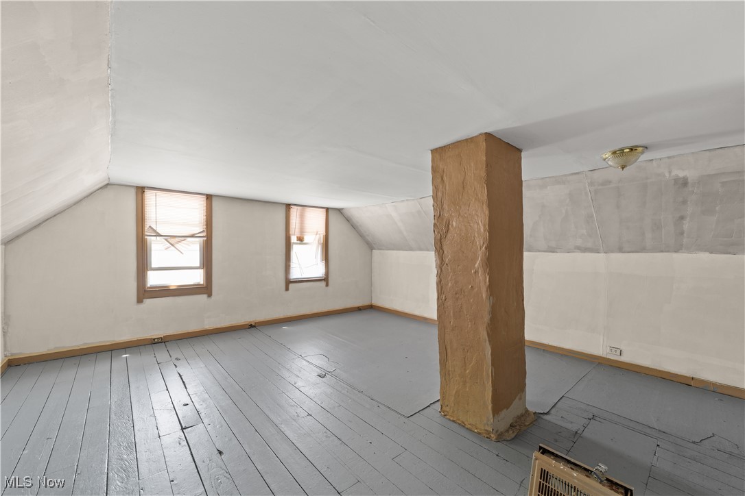 8709 Frederick Avenue, Cleveland, Ohio image 19